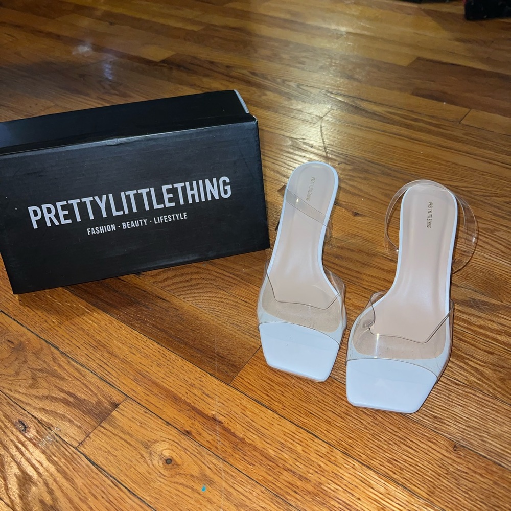 White Low Cake Stand Square Toe Clear Strap
Slingback Heeled Sandals